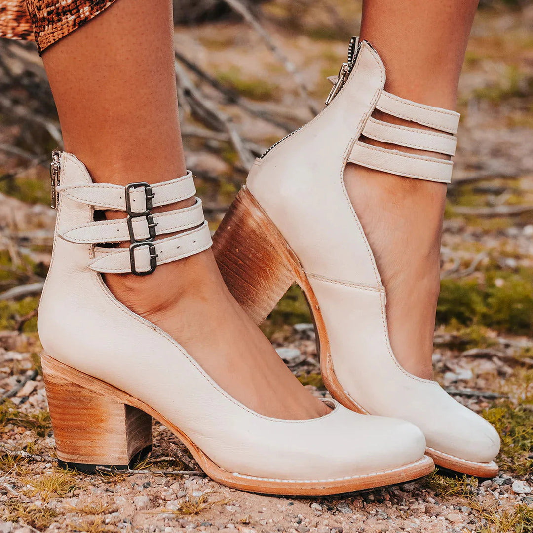 Vintage Ankle Strap Heels "Hana"