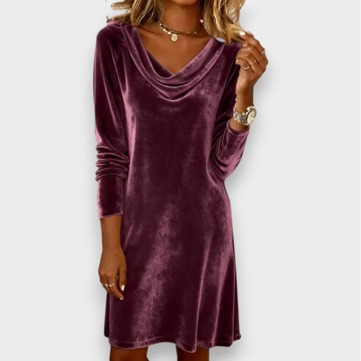 Scarlett | Loose velvet dress