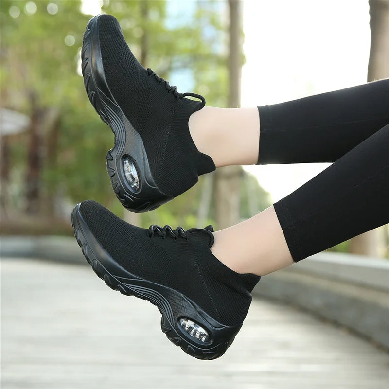 Orthopedic Sneakers "Nyla"
