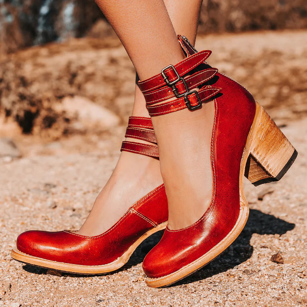 Vintage Ankle Strap Heels "Hana"