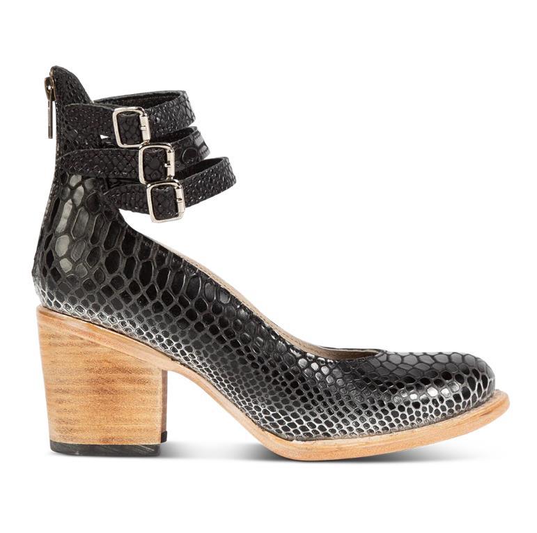Vintage Ankle Strap Heels "Hana"